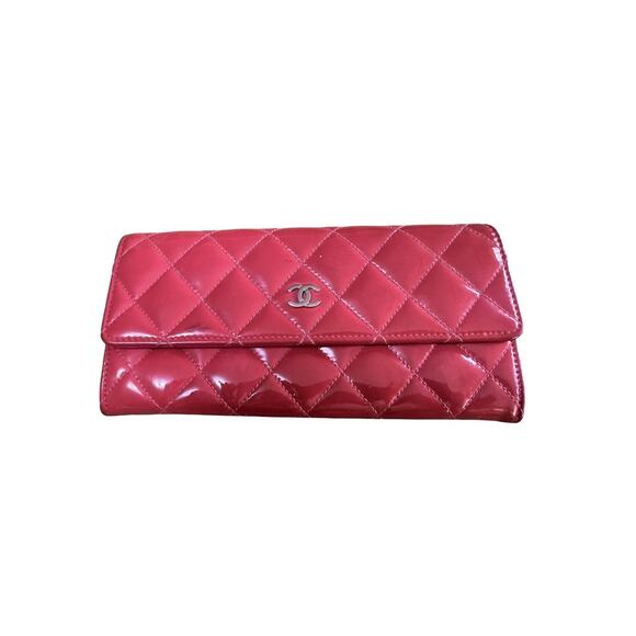 Chanel Pink Patent Quilted Long Flap Wallet 19 Series Authentic Made in Spain - Picture 2 of 10